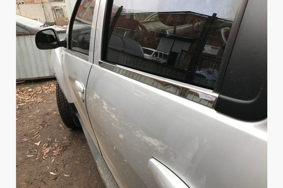 Renault Duster 2008–2017 Raamomlijsting (4 stuks, RVS) Foto 4