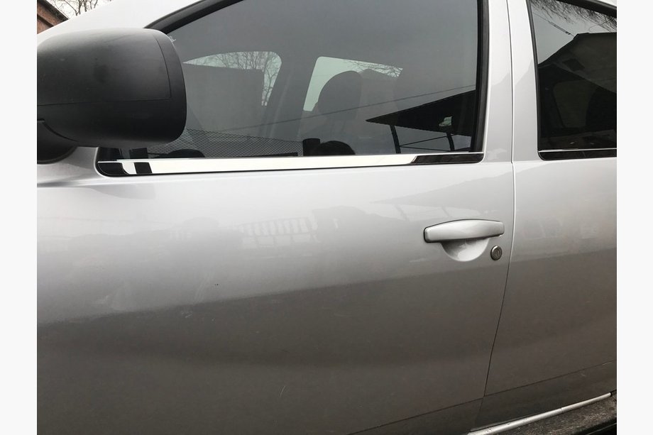 Renault Duster 2008–2017 Raamomlijsting (4 stuks, RVS) Foto 2