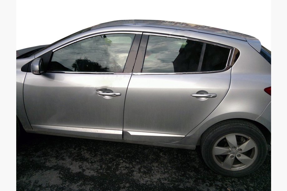 Renault Megane III 2009–2016 Bovenste raamomlijsting (HB, 6-delig, RVS) Image