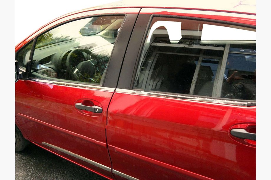 Toyota Yaris 2010–2020 Raamomlijsting (4 stuks, RVS) Image