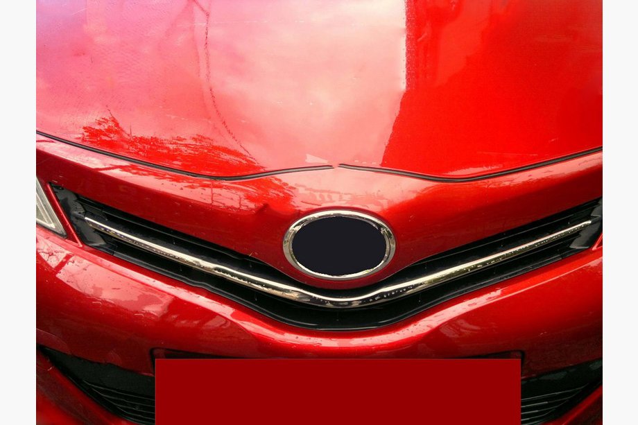 Toyota Yaris 2010–2020 RVS grille sierlijsten Image