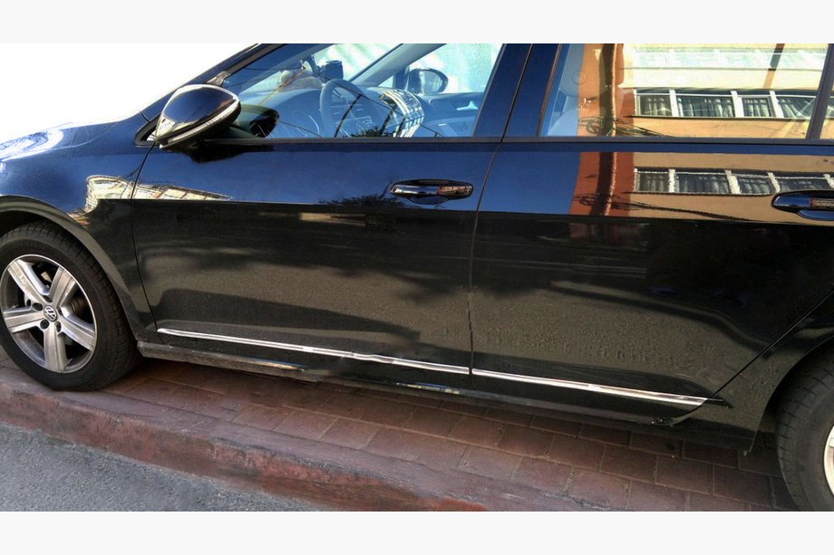 Volkswagen Golf 7/E-Golf 2012–2020 Deurstrips (set van 4, RVS) Image