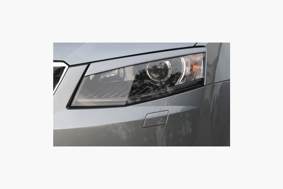 Skoda Octavia III A7 2013–2019 Nieuw! Koplampwenkbrauwen (set van 2, overspuitbaar) Image