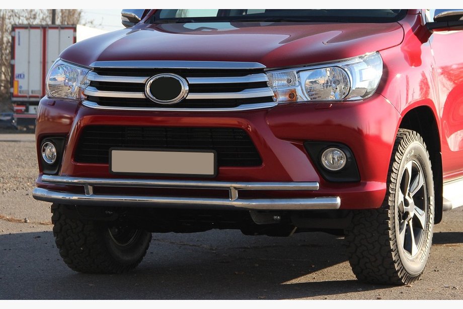 Toyota Hilux 2015– Frontbescherming ST018 (RVS) Foto 8