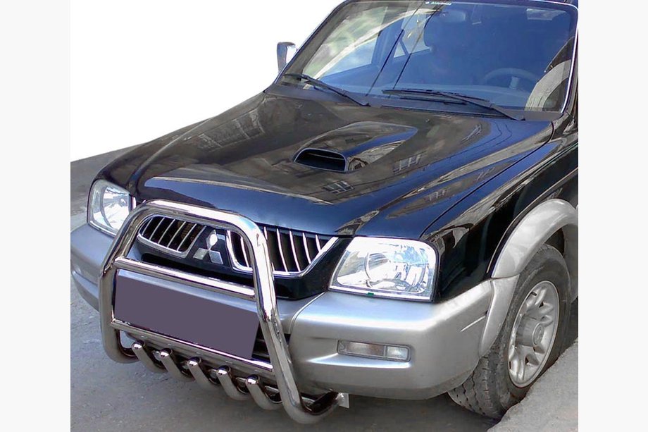Mitsubishi L200 1996–2006 RVS bullbar QT007 Image