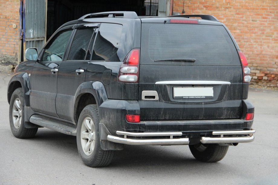 Toyota Land Cruiser Prado 120 2002–2009 Achterste dubbele hoekstukken AK003-1 (2 st., RVS) Foto 6