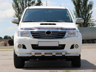 Toyota Hilux 2006–2015 RVS voorbumperbescherming ST015 foto 1