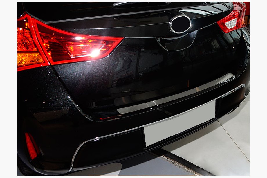 Toyota Auris 2012–2018 Achterbumper beschermplaat Nataniko (HB, RVS) Image