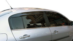 Renault Megane II 2004–2009 Raamwinddeflectoren SD (4 stuks, Perflex Sport) foto 4