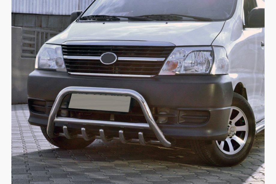 Toyota HiAce Bullbar WT003 (RVS) Image
