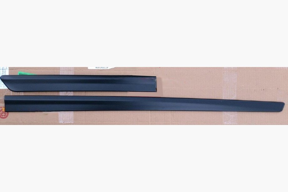 Toyota Highlander 2013–2019 Originele deursierlijst (2 stuks, rechterzijde) Image