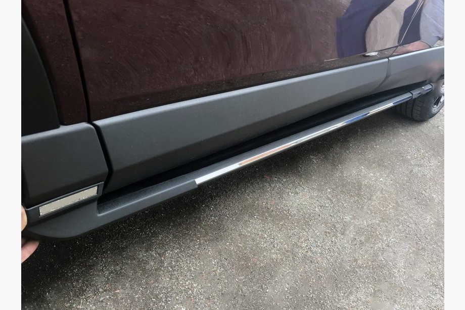 Toyota Rav 4 2013–2018 OEM V3 side steps (2016-2018, 2 stuks, aluminium) Image