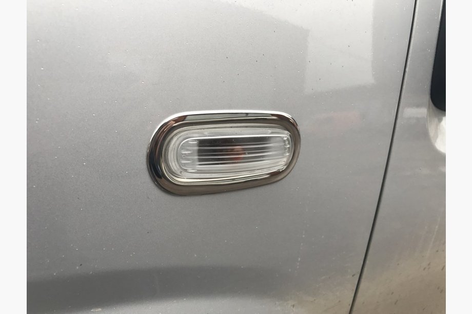 Opel Combo 2012–2018 Omlijsting knipperlicht (2 stuks, RVS) Image