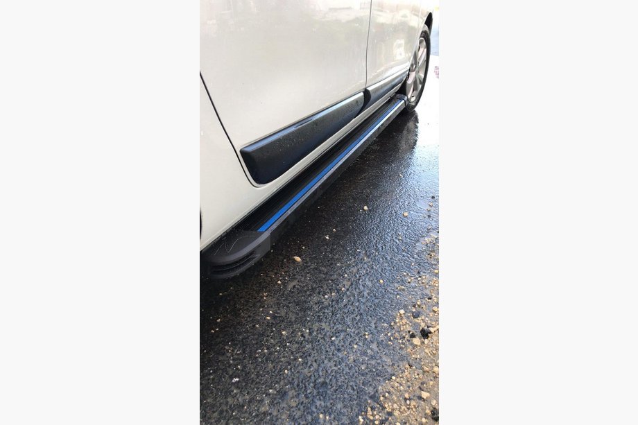 Opel Vivaro 2019– Maya Blue sidesteps (2 stuks, aluminium) M – Middellange wielbasis Foto 3