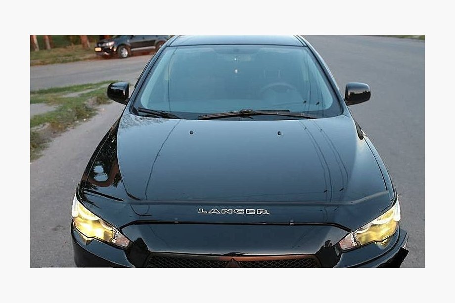 Mitsubishi Lancer X 2008– Motorkapdeflector (VIP) Image