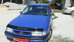 Opel Vectra A 1987–1995 Motorkapdeflector (VIP) foto 1