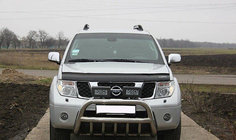 Nissan Navara 2006–2015 Motorkapdeflector VIP (2005-2010) foto 1