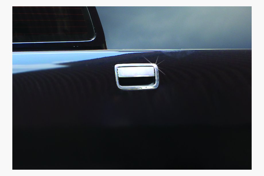 Volkswagen Amarok 2010–2022 RVS afdekking voor kofferklephandgreep OmsaLine - Italiaans roestvrij staal Image