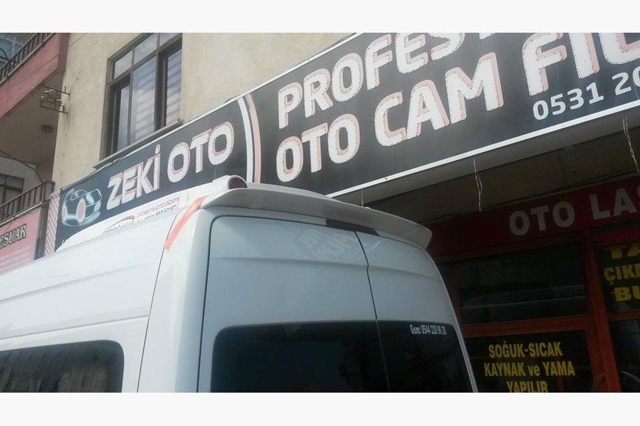 Volkswagen Crafter 2006–2016 Spoiler Anatomik (smalle uitvoering, spuitklaar) Foto 9