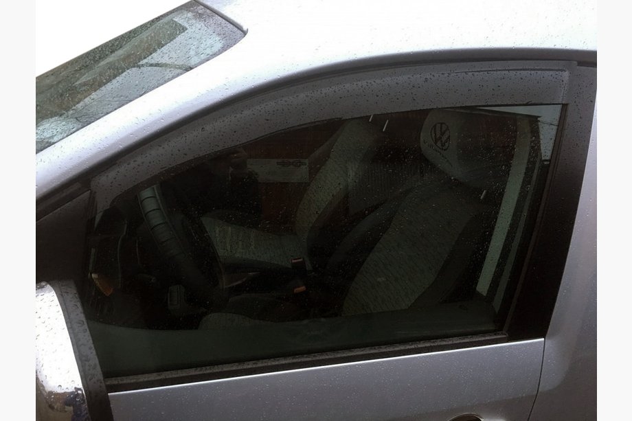 Volkswagen Caddy 2004–2010 Raamwindschermen (2 stuks, Niken) Image