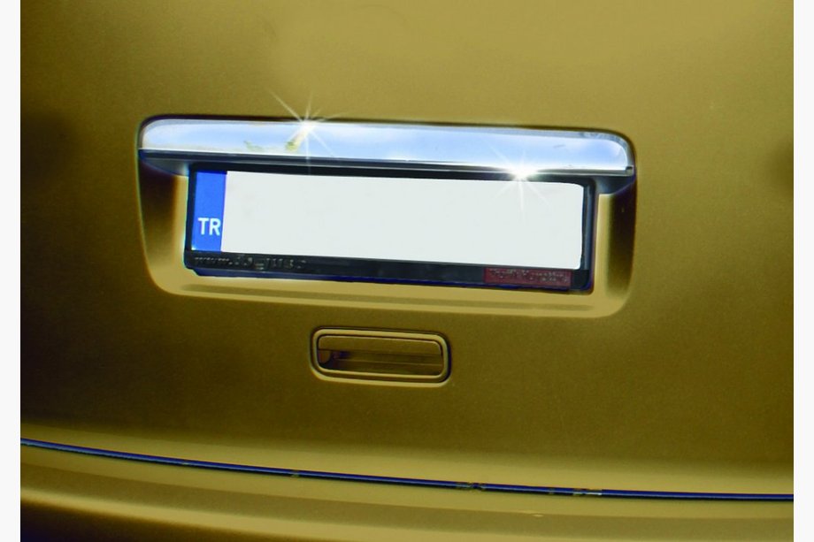 Volkswagen Caddy 2010–2015 RVS sierstrip boven kentekenplaat (1-deurs) Recht zonder opschrift, Carmos - Turks staal Foto 2