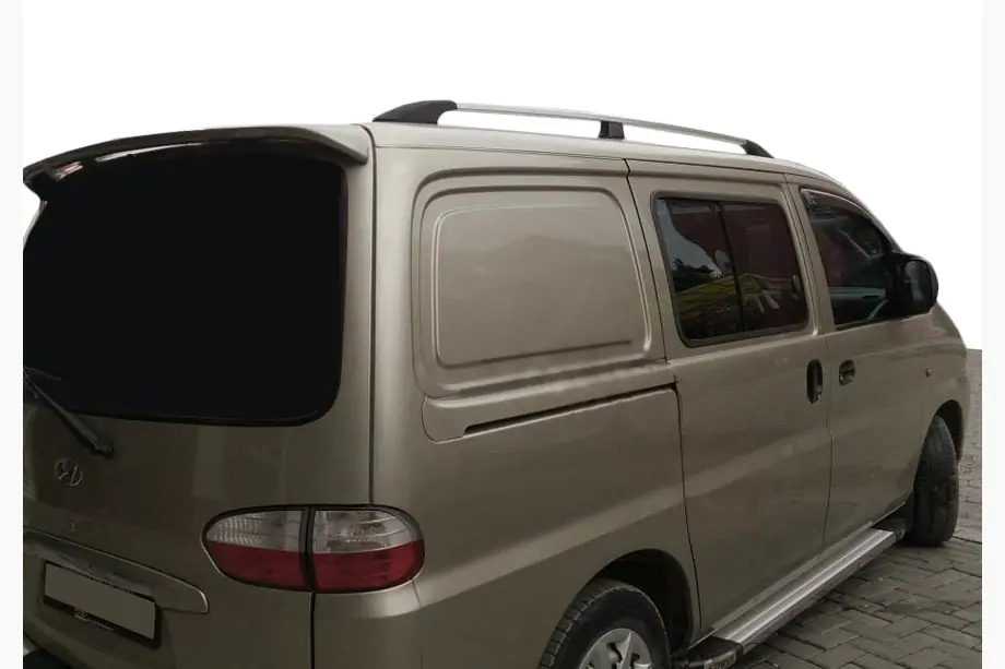 Hyundai H200, H1, Starex 1998–2007 Chroom dakrails Image