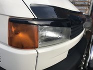 Volkswagen T4 Caravelle/Multivan 1990–2003 Koplampwimpers schuine motorkap (2 stuks) Hoogglans zwart foto 2