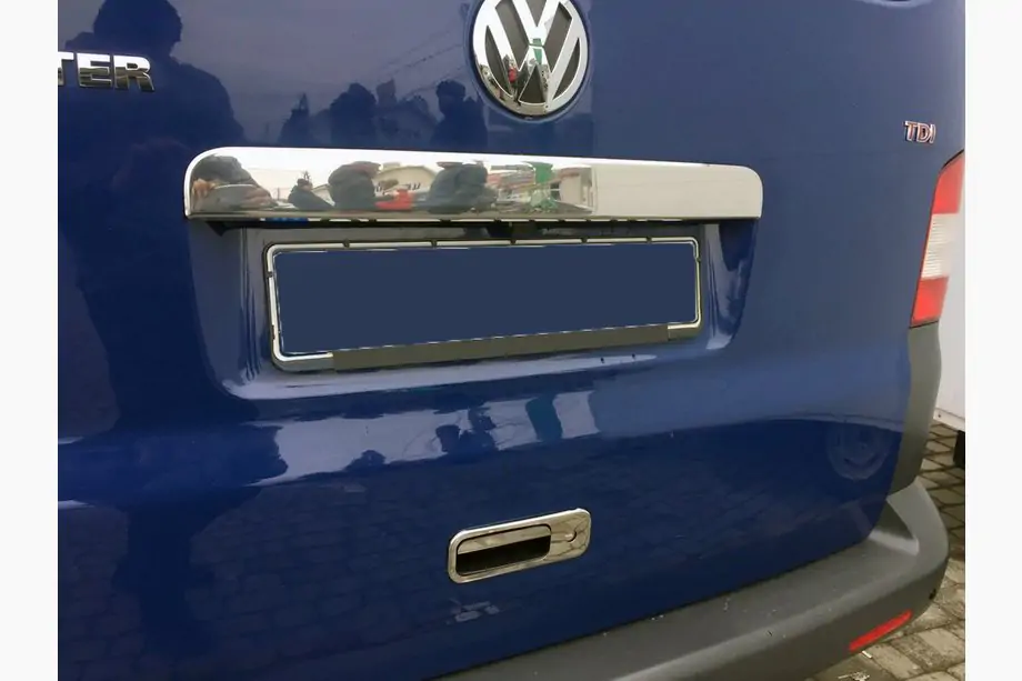 Volkswagen T5 Multivan 2003–2010 RVS sierstrip boven kenteken voor achterklep Image
