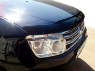 Renault Duster 2008–2017 Motorkapdeflector VIP foto 2