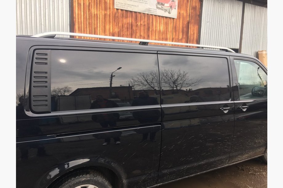 Volkswagen T6 2015–2024 Dakrails CROWN (mat grijs) Korte wielbasis Foto 6