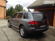 Volkswagen Touareg 2002–2010 Dakrails chroom (kunststof voeten) Metalen voet foto 6