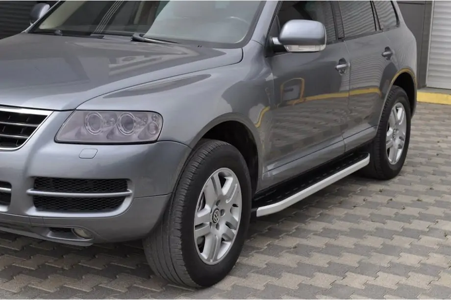Volkswagen Touareg 2002–2010 Fullmond side steps (2 stuks, aluminium) Image