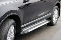 Volkswagen Touareg 2002–2010 Line side steps (set van 2, aluminium) foto 2