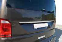 Volkswagen T6 2015–2024 RVS sierstrip boven kentekenplaat foto 1