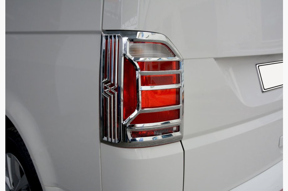 Volkswagen T6 2015–2024 Chromen achterlichtomlijsting OmsaLine (2 stuks, ABS chroom) Foto 1