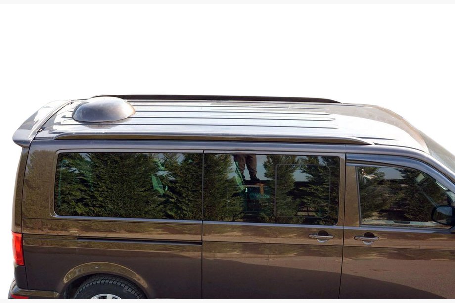 Volkswagen T6 2015–2024 Spoilerkap (spuitklaar) Image