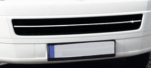 Volkswagen T5 Caravelle 2004–2010 RVS afdekking voor bumperrooster foto 3