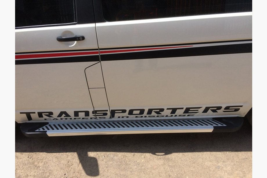 Volkswagen T6 2015–2024 Line side steps (set van 2, aluminium) Image