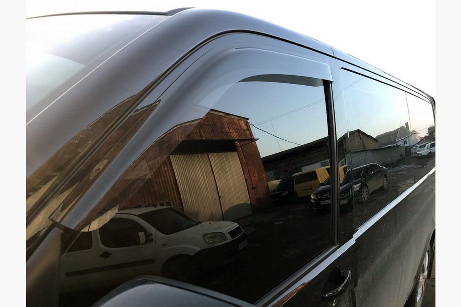 Volkswagen T6 2015–2024 Raamdeflectoren (set van 2, Sunplex) Image