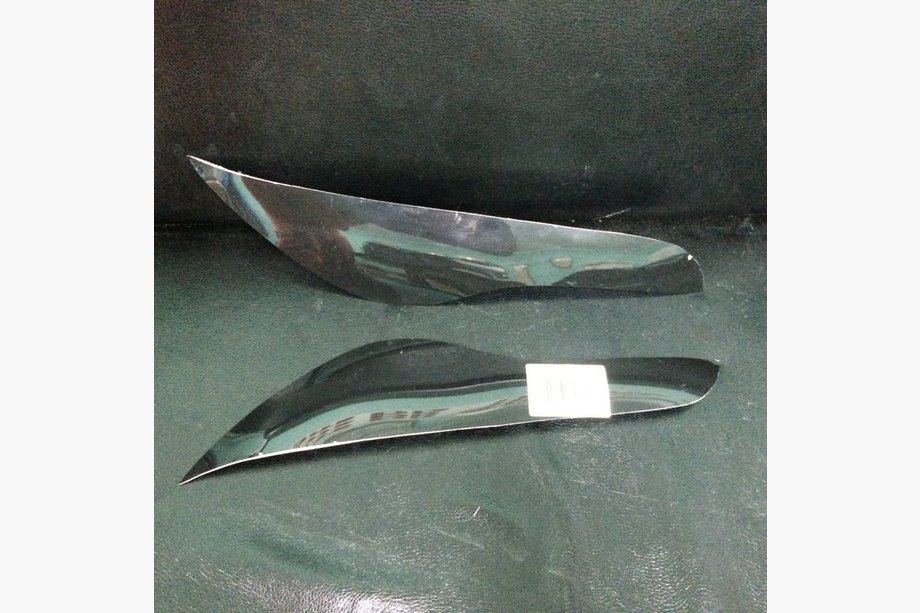 Fiat Albea 2002–2012 B-keus! Koplampwimpers (2 stuks, om te lakken) Image