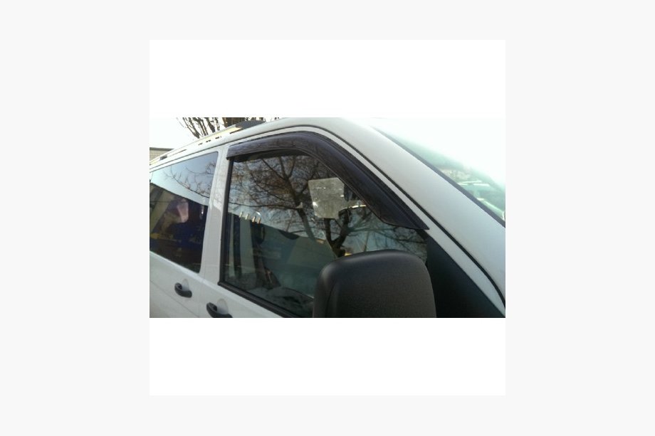 Volkswagen T5 Multivan 2003–2010 Raamwindschermen (2 stuks, UA-Sport) Image