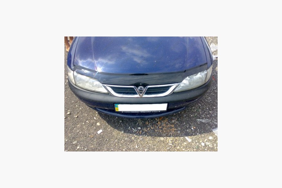 Opel Vectra B 1995–2002 Motorkapdeflector (FLY) Image