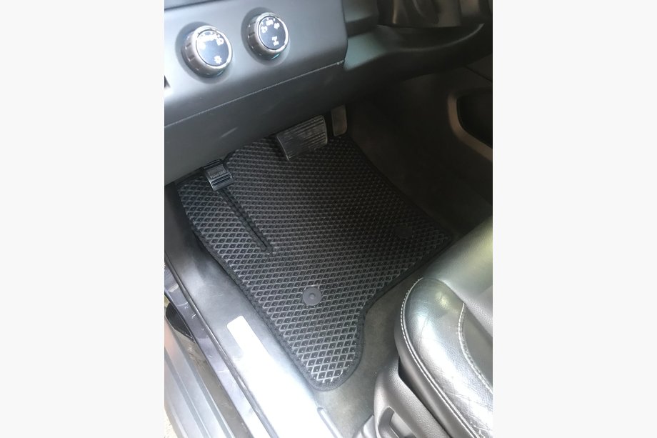 Chevrolet Suburban 2014–2019 Polyurethaan automatten, 3 rijen (EVA, zwart) Image