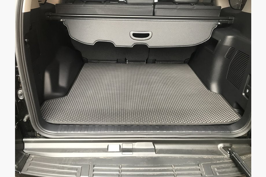 Toyota Land Cruiser Prado 150 2009–2023 Kofferbakmat 5-zits 2018+ (EVA, zwart) Basis Image