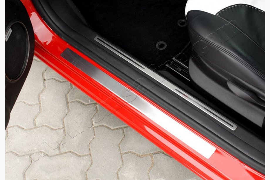 Alfa Romeo 156 1997–2007 OmsaLine dorpellijsten (RVS) Set van 4 stuks Image