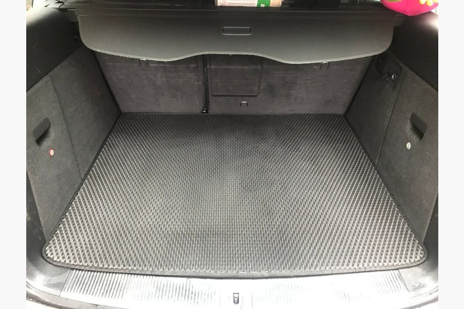 Volkswagen Touareg 2010–2018 Kofferbakmat V1 (EVA, zwart) Image