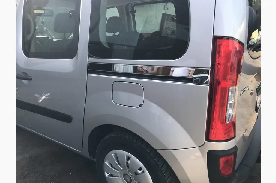 Mercedes Citan 2013–2021 Schuifdeur sierlijst (2 stuks, RVS) Image