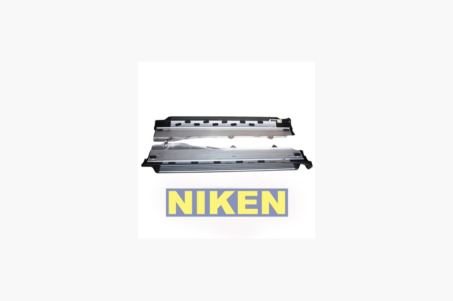 Porsche Cayenne 2003–2010 ORIGINEEL!!! Side steps (2 st., aluminium) Image