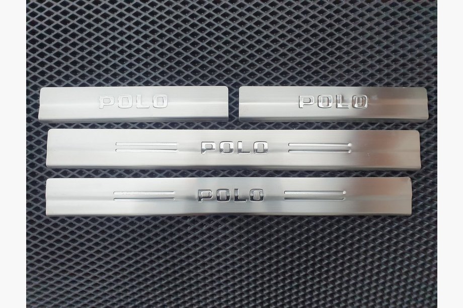 Volkswagen Polo 1994–2001 Carmos instaplijsten (4 stuks, RVS) Image