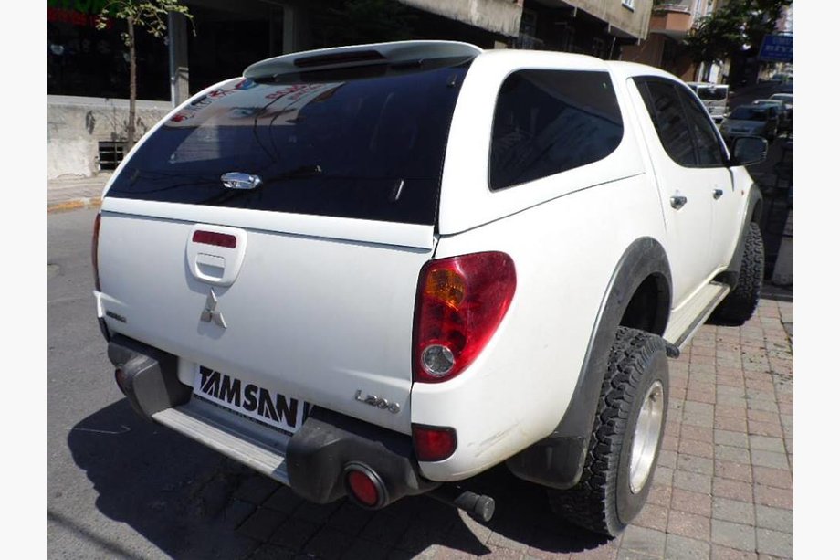 Mitsubishi L200 2006–2015 Hardtop Canopy Image
